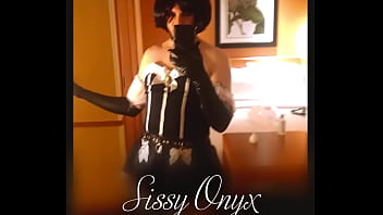 Sissy Onyx - Maid Bliss