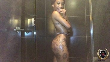 Mini Stallion & Rome Major Fuck As They Take The Hottest Shower!