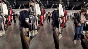 j ouvre mon gilet dans le magasin