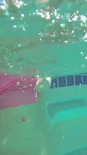 The Strip Freeze Game Is Filled with a Palpable Tension