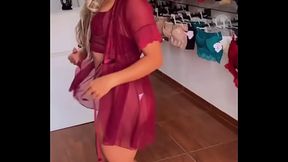 Luanaaciolli novinha se exibindo de lingerie