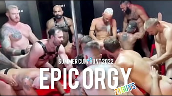 EPIC ORGY 21 GUYS! BAREBACK!!!