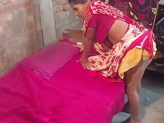 INDIAN VILLAGE HOT GIRL RUKIA SEX IN HOME