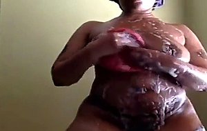 Cherokee d'ass big bath booty -