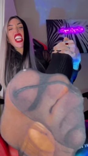 Worship my feet and big countdown