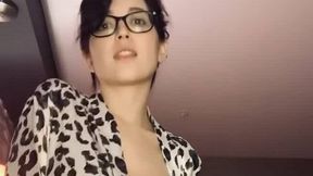 Porno Movie @Showing Boobs and #Leaked #Naked #Natural Big Tits #MILF with @Tessa Fowler Like & Share!