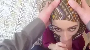 Une Fille Arabe Qui Baise Avec Un Euroupeen