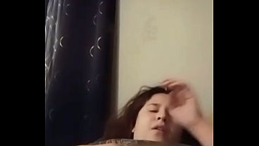 Chiquita petite tits nalgona le guste a la vecina