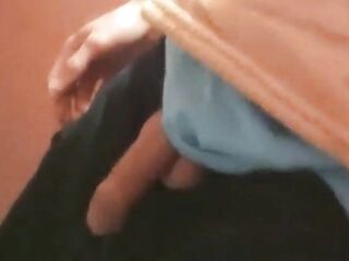 Jon Arteen pees in the throne room thinking of u (cute twink homosexual porn for pee fetishists)