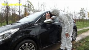 With my work outfit, I lick Savana&#039;s feet, in the rain then in her car (Savana & Bob45) HD - WMV