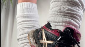 A Shoejob in Asics Kayano and slouch socks - CBT and Shoejob in Asics Sneakers - spitting and smeakerfetish - multiedit - 4k quality