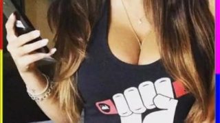 Hardcore klipp av indiska Mia Khalifa som onanerar