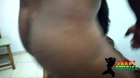 tio safado goza gostoso na boquinha da sobrinha trans