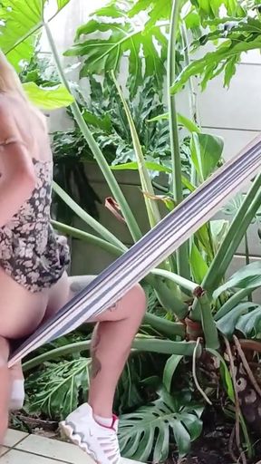 Hawaii en outdoor sex wiyh petite blonde surfer girl   Clip 1