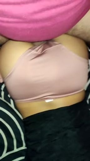 Mi sister-in-law wants me to put it in with her pants on