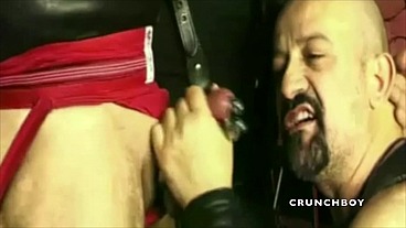 3 hard fist and hars sex session in backroom with bear muscle boys