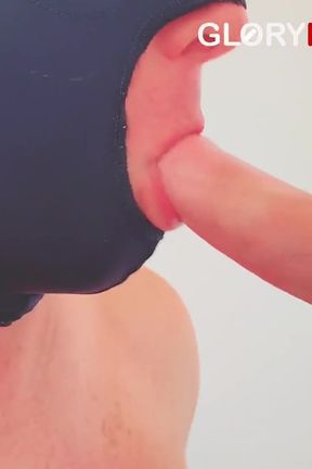 Straight Guy Wants His First Blowjob From a Gay - His Cock Was Long and Perfect