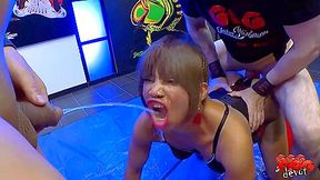 Mimi And Anabelle Trashy Sluts German Pissing Porn