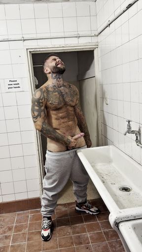 Massive Filthy Irish Cock Pissing All Over