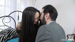 TOMMY LICKS AND SUCKS ELIZA'S TOES THEN ASS&#x1F351; IN HOT DOGGY STYLE