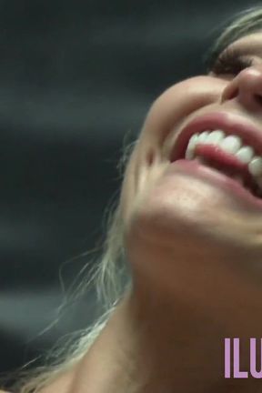 Tattooed blonde loves to fuck and suck big dick