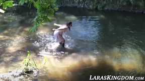 UK MILF pussy plays outdoor and teases with her big tits