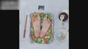 sg18-Delicious bare feet