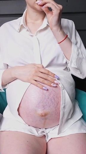 Pregnant Morning of the Working Day. 9 Month Pregnant