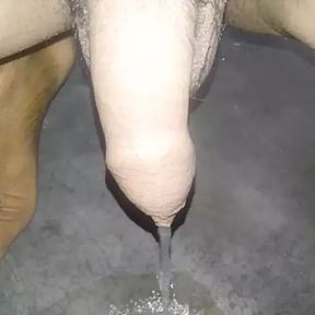 My big cock starting pissing