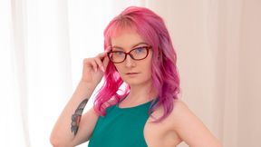 Cute pink-haired chick Alien Fox is enjoying anal sex so much