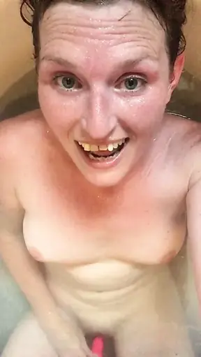 A video I sent to a 30st 420lb fella telling him how much I wanted to fuck him whilst I was wanking in the bath