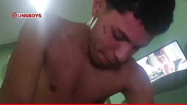 Novinho saiu da balada e fodeu gostoso o cú do passivo