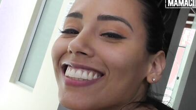 Andreina De Luxe gets fucked on the couch by her stepbrother