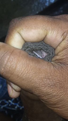 desi Hindi bathroom me Lund Hilaya