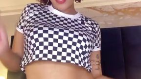 do you like reggaeton?  | Latina, 18+ , brunette, bigboobs