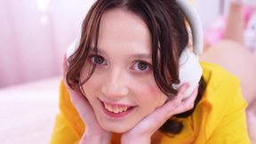 Akina Asmus Anal Room