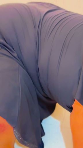 (Bada Gandwali Muslim Burqa aur Hijab Aunty Ko chodne ke liye majbor) Real Saudi Sex   Clip 1