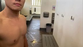 Risky Flash Cum in Public Shower Room