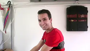 Deep Throat Mastery: Brunette Bottom Swallows Every Last Drop – Gay XXX