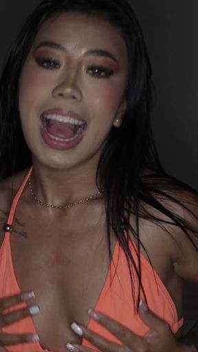 Bubble Butt Brunette Takes on Two Enormous Cocks