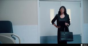 Employee Freeze Fucks Milf Boss - Contractor Vince Karter Pranks & Turn Little Puck Into Sex Slave Fuckdoll