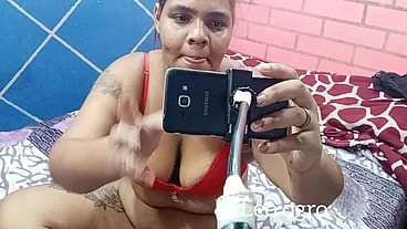 No Halloween mostrei para meu irmão do que gordinha gosta, botei só no cu da Arianny Koda Rj