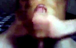 asian boy big cock wanking at night (1'52'')