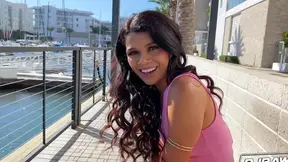 Sizzling Harley Haze Shows Off Her Top-notch Oral Skills