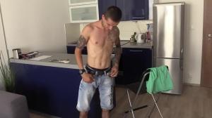 Tattooed man in quick and painful poke