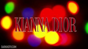 Kianna Dior Double Xmas BJ Featuring Hollywood Cash, Jonni Darkko