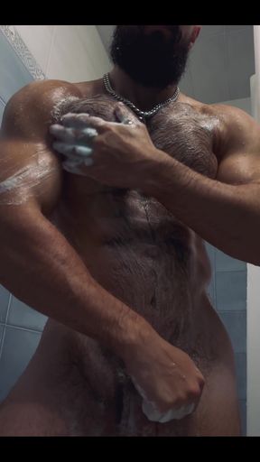 I Use Old Spice Shower Gel to Stay as Great