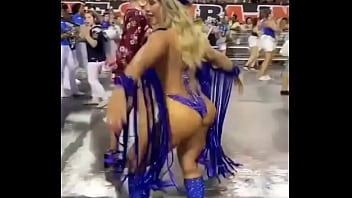 Ana Paula Minerato gostosa no carnaval