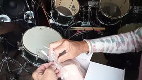 LizzyYum FREE SEX TOY GIVEAWAY email yoogigishop2  outlook . com subject INTERESTED