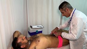 consulta medica termina em fudecao entre doutor e paciente